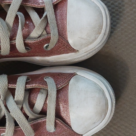 Kids Converse pink glitter platform sneakers size 1 - loved and worn - Picture 5 of 6